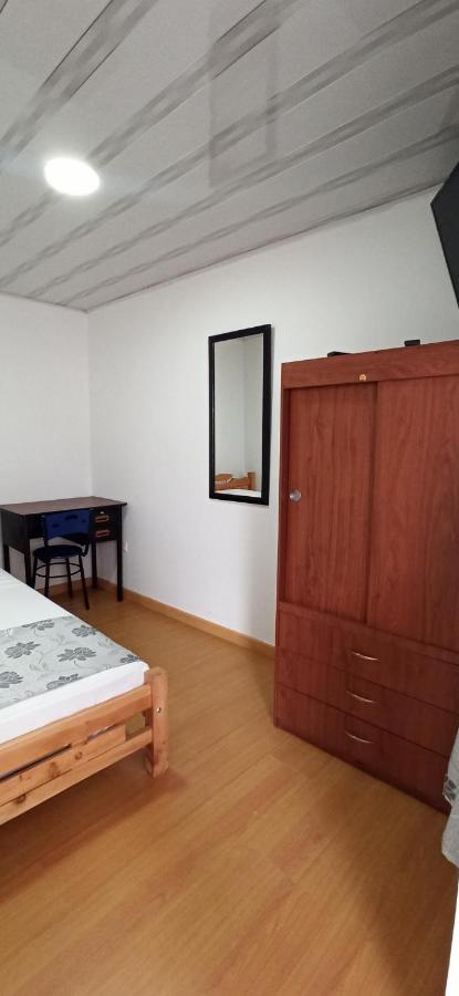Hotel Casa Coral Bogotá Zewnętrze zdjęcie